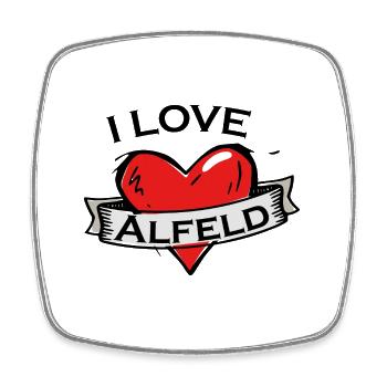 Alfeld - Ich liebe Stadtnamen in Tattoo Stil - Viereckiger Kühlschrankmagnet - Weiß - Vorne