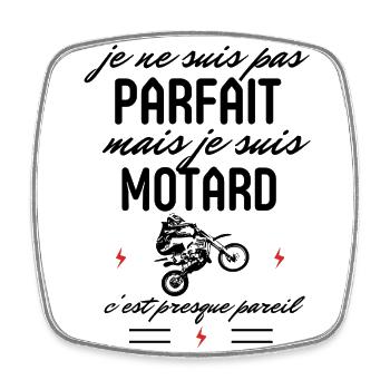 Pas parfait mais Motard - Magnet carré - blanc - Devant