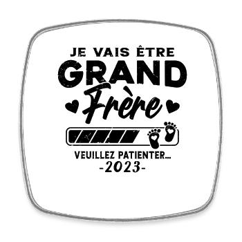 Je vais Être Grand Frère 2023 idée cadeau - Magnet carré - blanc - Devant
