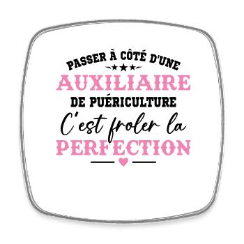 Auxiliaire de puériculture Puéricultrice Métier - Magnet carré - blanc - Devant
