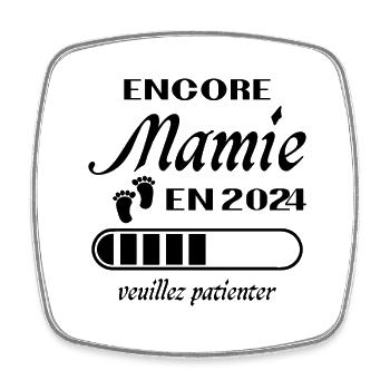 Oma Mädchen Wieder 2024 Zukünftige Oma Geschenk - Viereckiger Kühlschrankmagnet - Weiß - Vorne