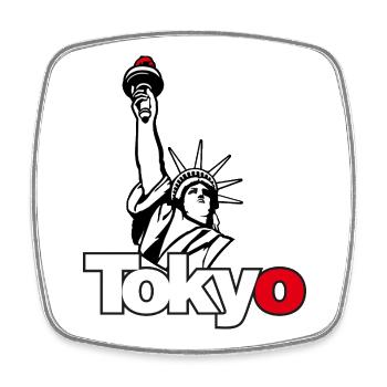 Tokyo Liberty – Urban Parodie T-Shirt - Viereckiger Kühlschrankmagnet - Weiß - Vorne
