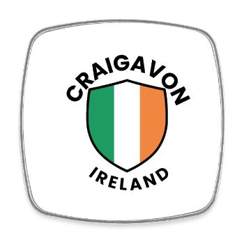 Flag motif of Ireland on shield - Square fridge magnet - white - Front