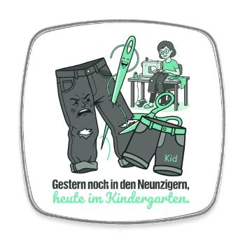 Lustiges Upcycling Jeans Kindergarten Näh Design - Viereckiger Kühlschrankmagnet - Weiß - Vorne