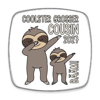 Coolster großer Cousin 2027 Bääm! Dabbing Faultier - Viereckiger Kühlschrankmagnet - Weiß - Vorne