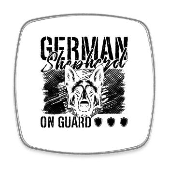 German Shepherd On Guard Pet German Shepherd Lover - Viereckiger Kühlschrankmagnet - Weiß - Vorne