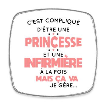 Compliqué d'être une princesse et une infirmière - Magnet carré - blanc - Devant