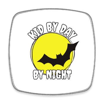 Kid by day - bat by night Kind mag Fledermäuse - Viereckiger Kühlschrankmagnet - Weiß - Vorne