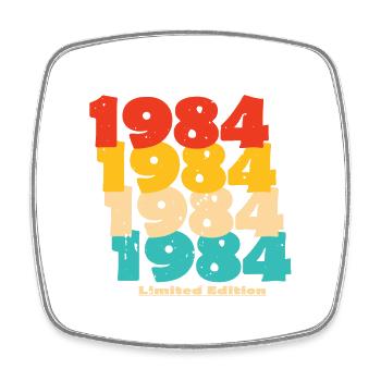 1984: Limitierte Auflage - 40-jähriges Jubiläum - Viereckiger Kühlschrankmagnet - Weiß - Vorne