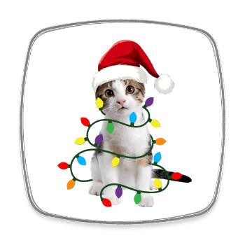 Festliche Katze mit Weihnachtsbeleuchtung und Nikolausmütze, - Viereckiger Kühlschrankmagnet - Weiß - Vorne