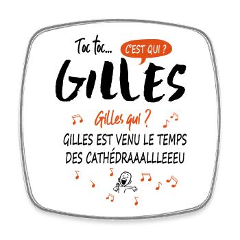 Prénom Gilles Anniversaire Idée cadeau homme - Magnet carré - blanc - Devant