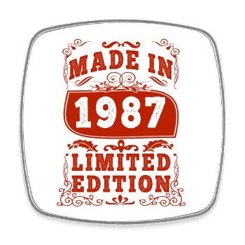 Hergestellt im Jahr 1987 Limited Edition Vintage - Viereckiger Kühlschrankmagnet - Weiß - Vorne