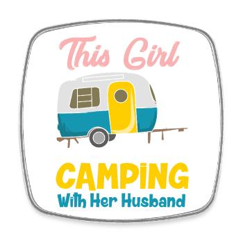 Cette fille adore camper avec son mari Designs - Magnet carré - blanc - Devant