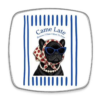 Le bouledogue français est arrivé tardivement Humour rétro - Magnet carré - blanc - Devant