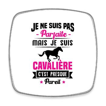 Je ne suis pas parfaite mais je suis cavalière - Magnet carré - blanc - Devant