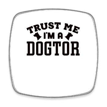 Doctor Wortspiel dog doctor veterinarian gift - Square fridge magnet - white - Front
