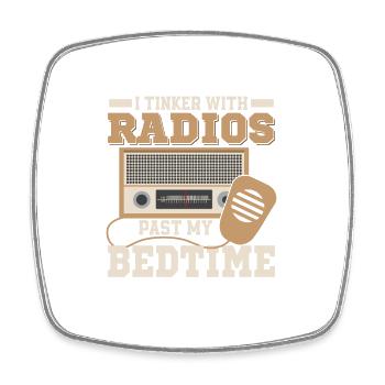 I Tinker With Radios Past My Bedtime Operator Ama - Viereckiger Kühlschrankmagnet - Weiß - Vorne