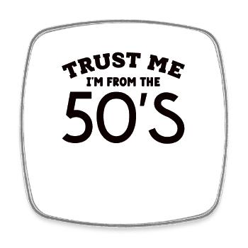 Né dans les années 50 cadeau anniversaire - Magnet carré - blanc - Devant