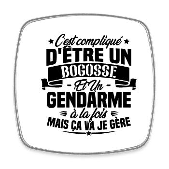 Bogosse et Gendarme à la fois mais ça va je gère - Magnet carré - blanc - Devant