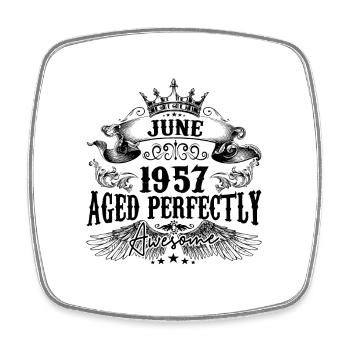 1957 | June Aged Perfectly 1957 Geburtstagsgeschenk - Viereckiger Kühlschrankmagnet - Weiß - Vorne