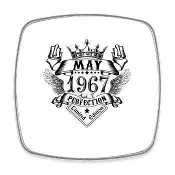 Jahrgang Mai 1967 Mai 1967 geboren im Mai - Viereckiger Kühlschrankmagnet - Weiß - Vorne
