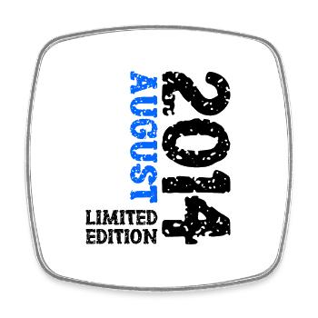 2014 August Limited Edition 9. Geburtstag Outfit - Viereckiger Kühlschrankmagnet - Weiß - Vorne