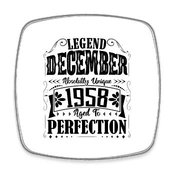 Dezember 1958. Dezember 1958 Geburtstagsgeschenk - Viereckiger Kühlschrankmagnet - Weiß - Vorne