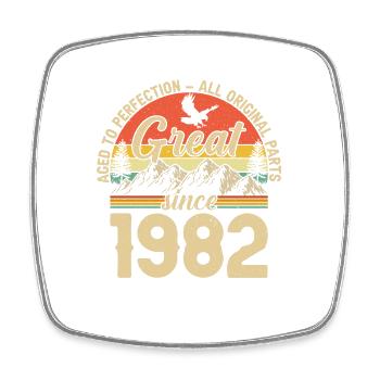 Vintage 1982 - Zeitlose Retro-Perfektion - Viereckiger Kühlschrankmagnet - Weiß - Vorne