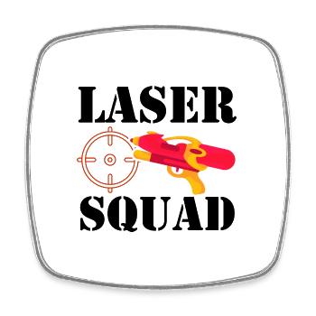 Squad Graphic Lasertag Player Lasertag Phaser Lase - Viereckiger Kühlschrankmagnet - Weiß - Vorne