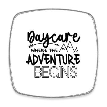 Daycare Where The Adventure Begins Babysit Teacher - Viereckiger Kühlschrankmagnet - Weiß - Vorne
