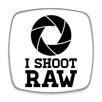 I Shoot RAW - Square fridge magnet - white - Front