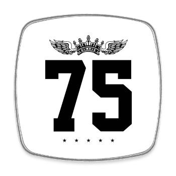 75 Number crown - Square fridge magnet - white - Front