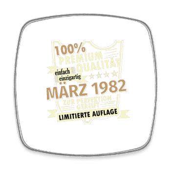41. Geburtstag März Jahrgang 1982 Geschenkidee - Viereckiger Kühlschrankmagnet - Weiß - Vorne