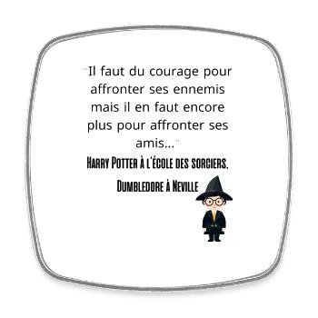 Il faut du courage pour affronter ses ennemis - Magnet carré - blanc - Devant