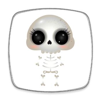 cute skull with dark eye sockets and eyelashes - Square fridge magnet - white - Front