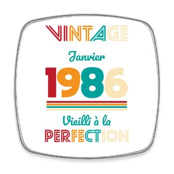 40-jähriges Jubiläum – Jahrgang – Januar 1986 - Viereckiger Kühlschrankmagnet - Weiß - Vorne