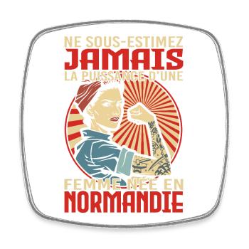 Femme née en Normandie humour fierté normande - Magnet carré - blanc - Devant