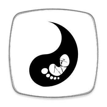 Demi bébé yin - Magnet carré - blanc - Devant