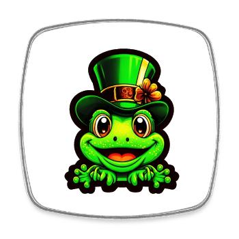 Une grenouille souriante porte un chapeau haut de forme de la Saint-Patrick - Magnet carré - blanc - Devant