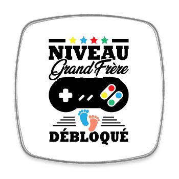 Niveau Grand Frère Débloqué - Magnet carré - blanc - Devant