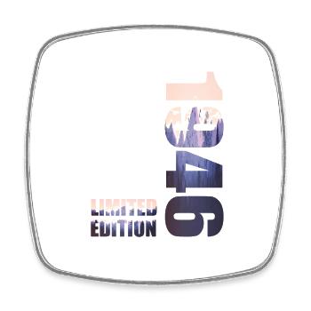 1946. Limited Edition T-Shirt Birthday Idea - Square fridge magnet - white - Front