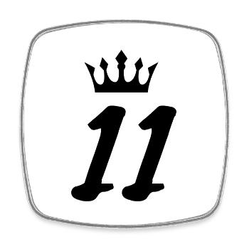 11 Number crown - Square fridge magnet - white - Front