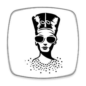 Une femme portant des lunettes de soleil - Magnet carré - blanc - Devant