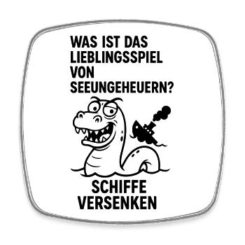 schiffe versenken seeungeheuer lustig kinder witz - Viereckiger Kühlschrankmagnet - Weiß - Vorne