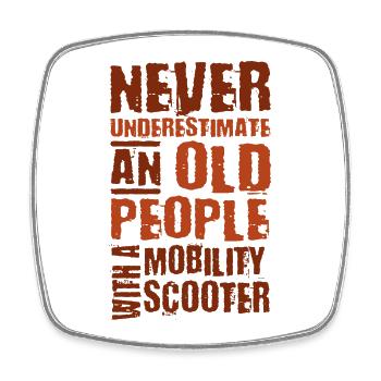 An Old People With A Mobility Scooter - Viereckiger Kühlschrankmagnet - Weiß - Vorne