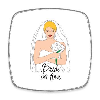 Bride on Tour blond 2 - Magnet carré - blanc - Devant