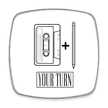 Cassette Retro Shirt with Pen - Square fridge magnet - white - Front