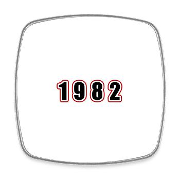 1982 Jahr Geburtstag - Viereckiger Kühlschrankmagnet - Weiß - Vorne