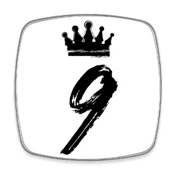 9 Couronne de numéros - Magnet carré - blanc - Devant