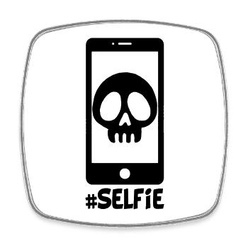 Selfie of a black skull - Square fridge magnet - white - Front